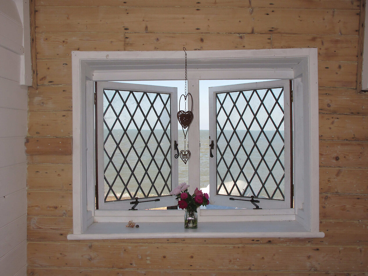 Seaside arts and crafts Beach House Whitstable