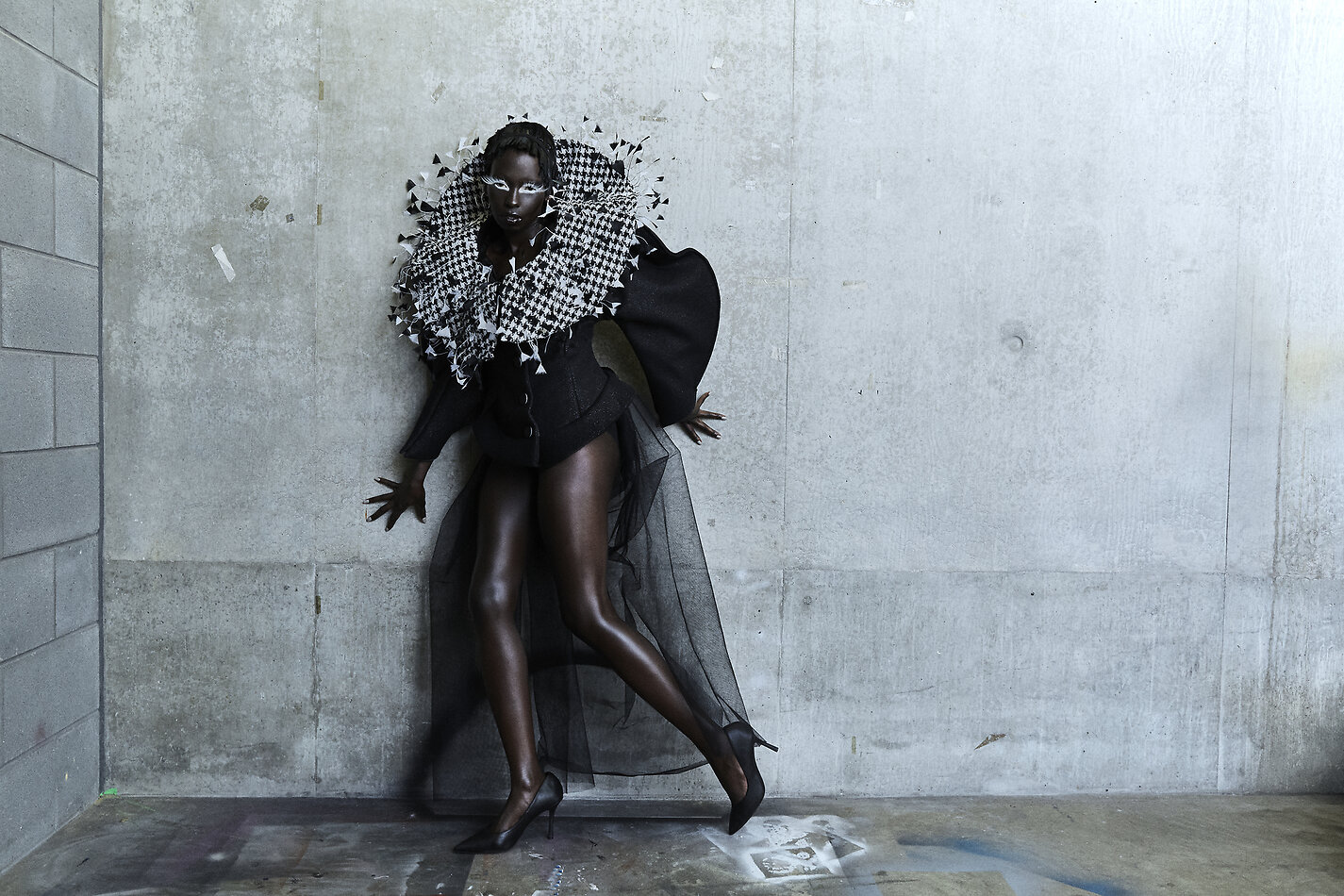 CRAIG HAMILTON