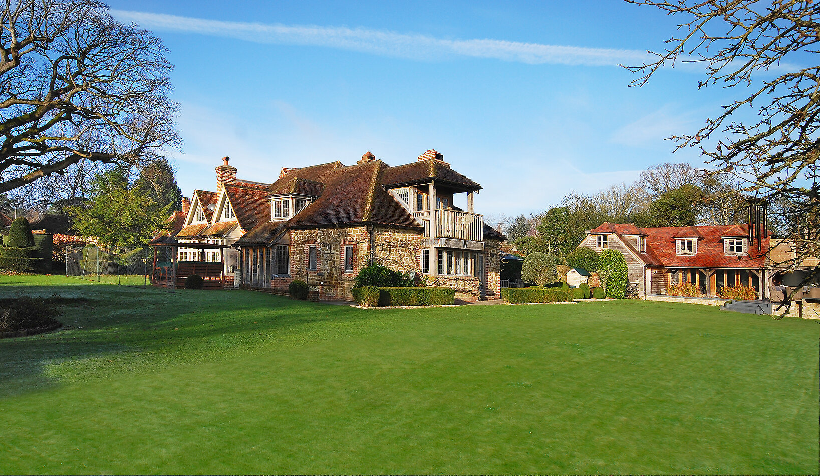 Cromwell Lodge GU28