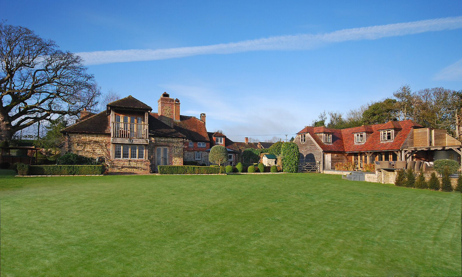Cromwell Lodge GU28