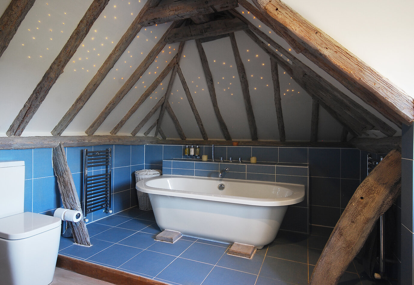 Cromwell Lodge GU28