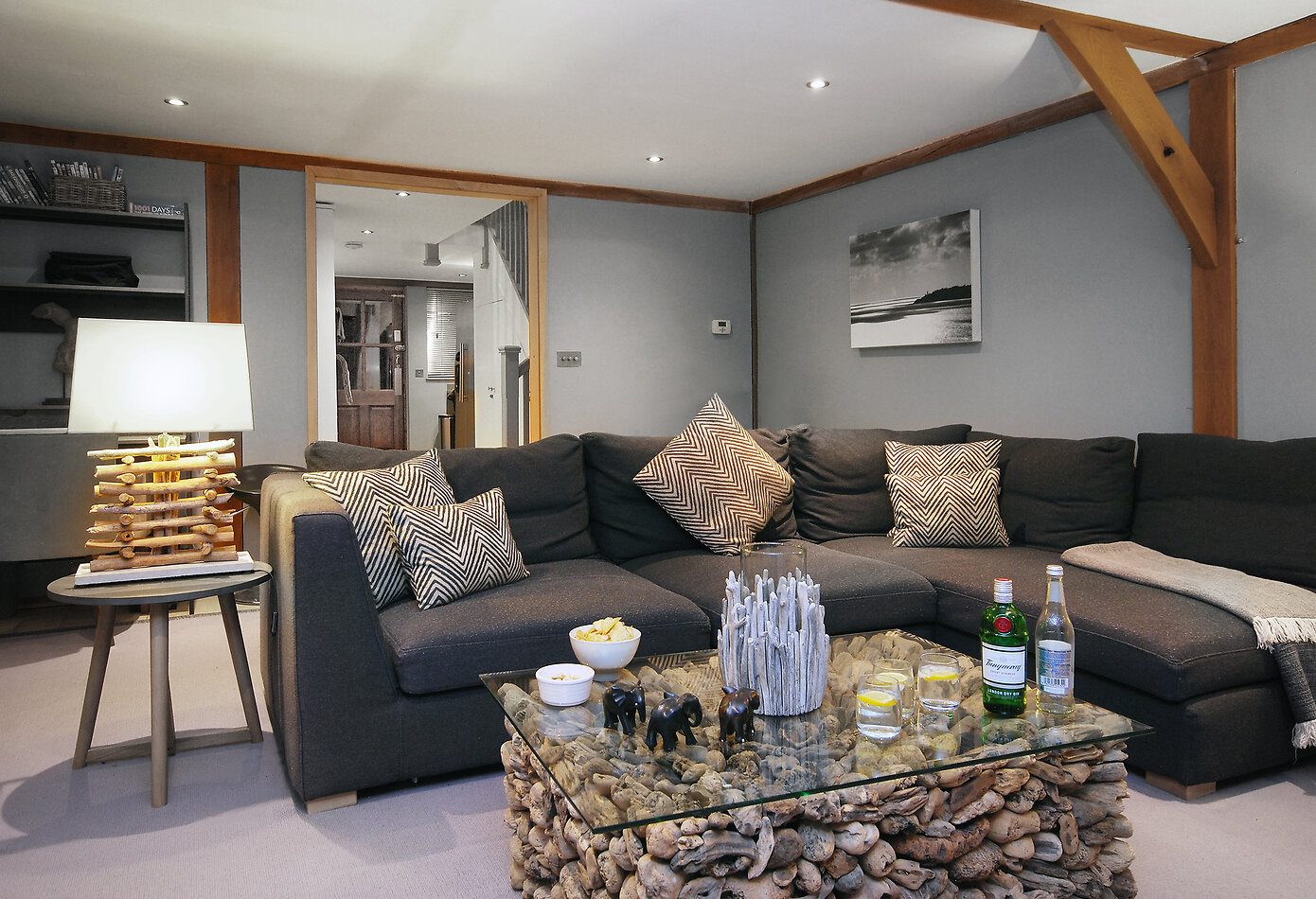 Cromwell Lodge GU28