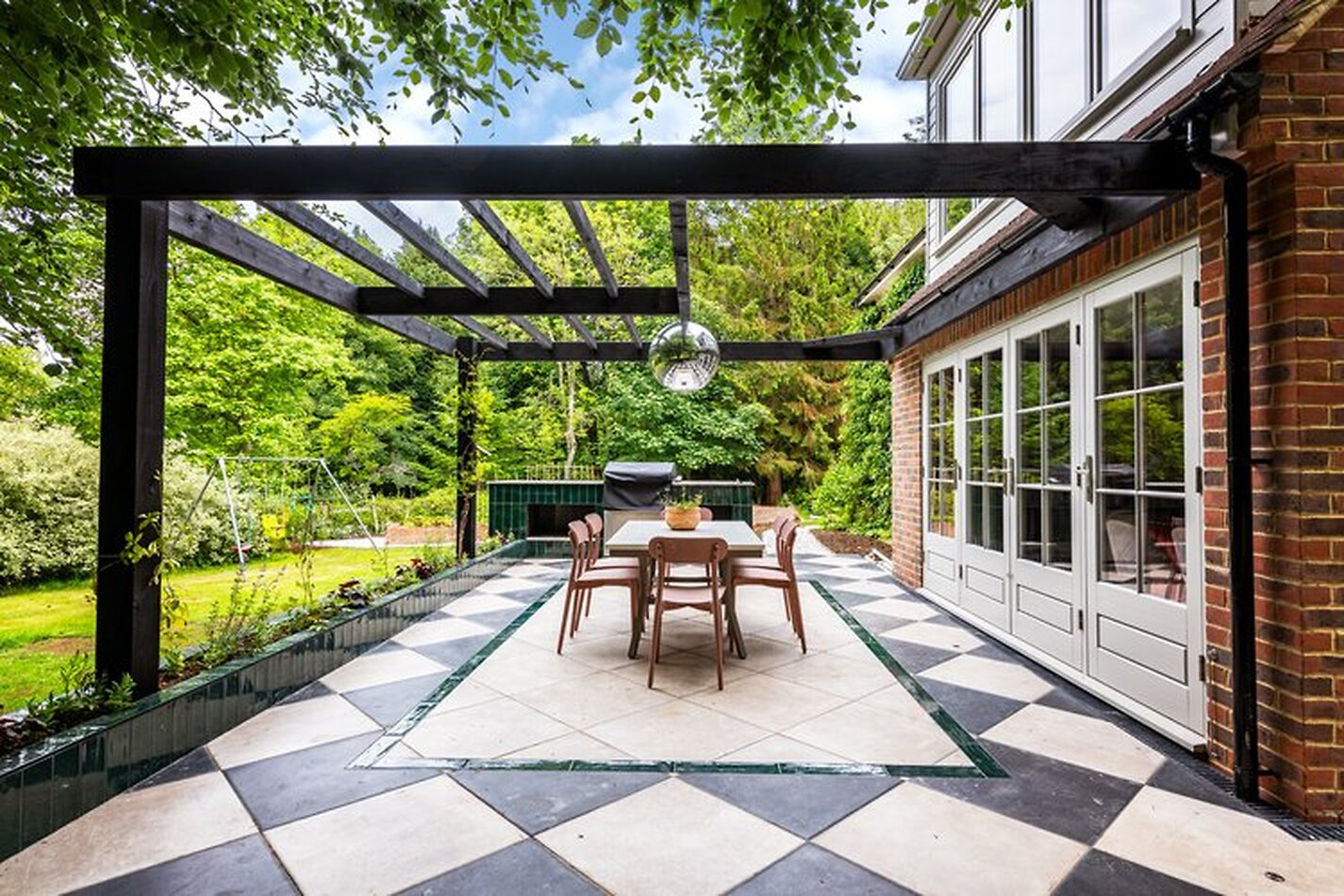 Rowan House - Folkstone