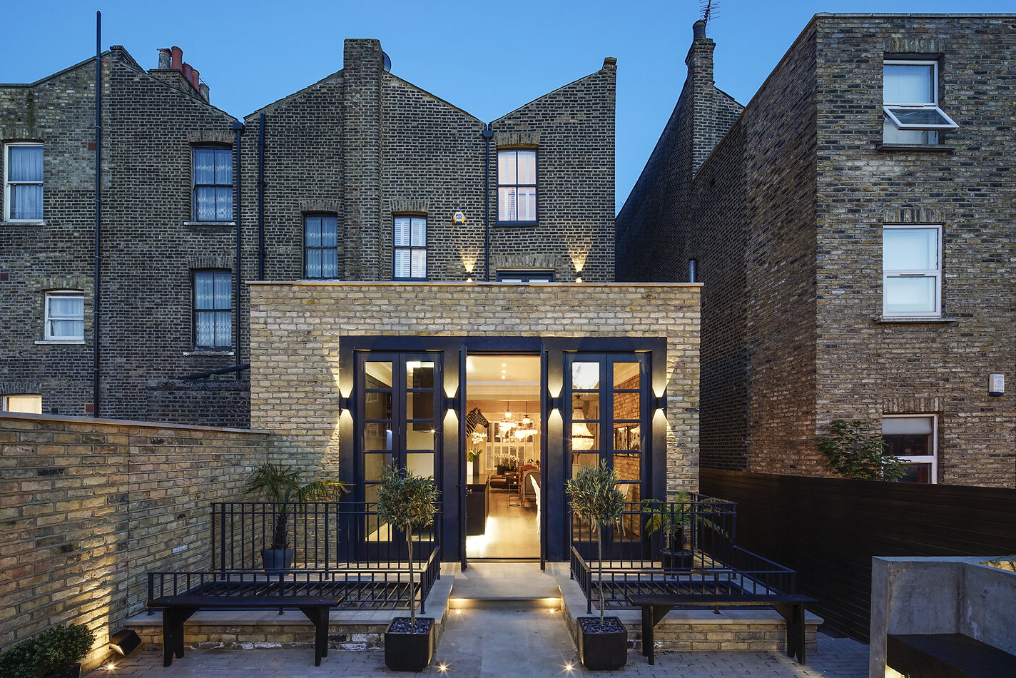 Dalston Delight E8