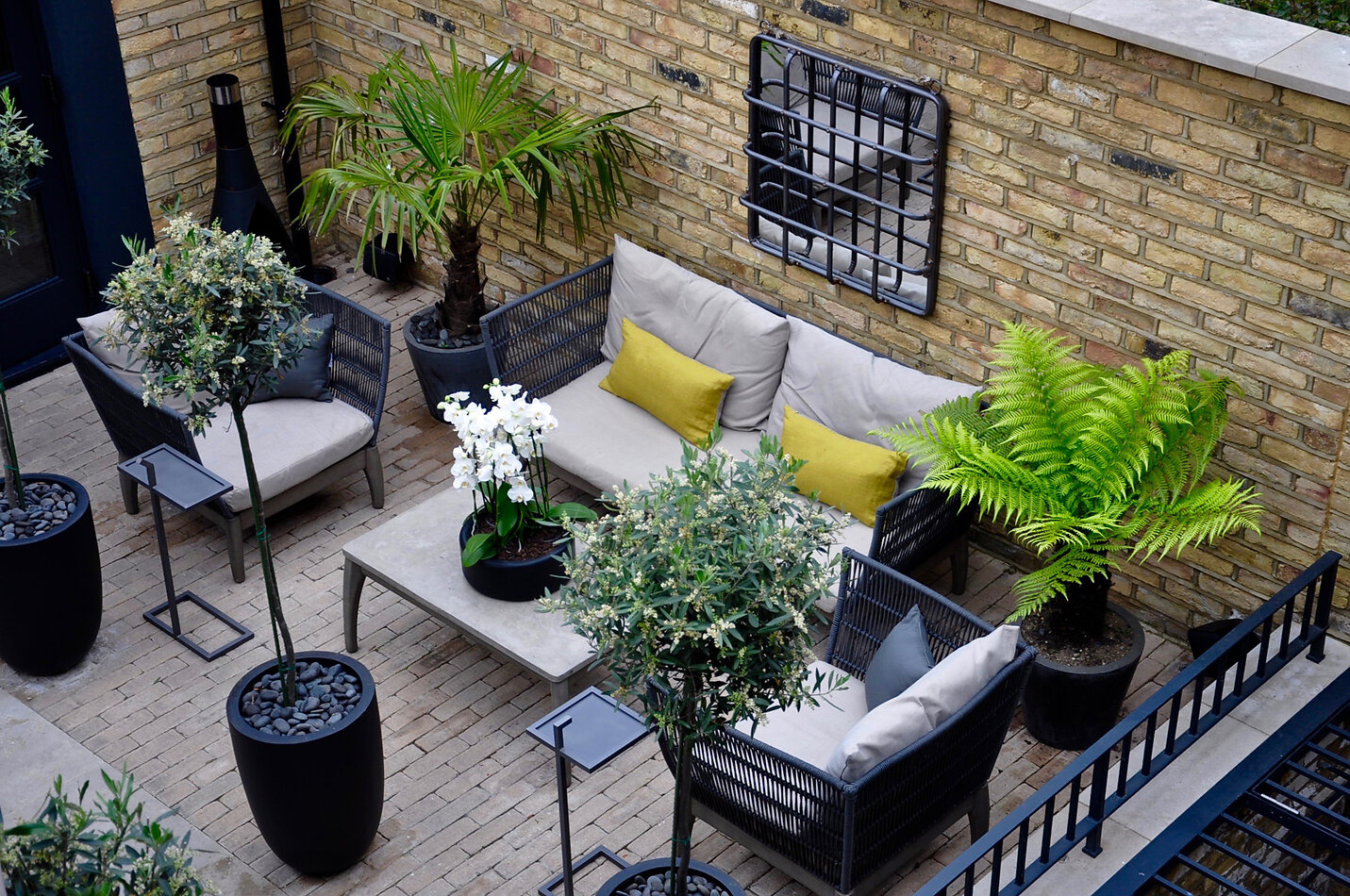 Dalston Delight E8