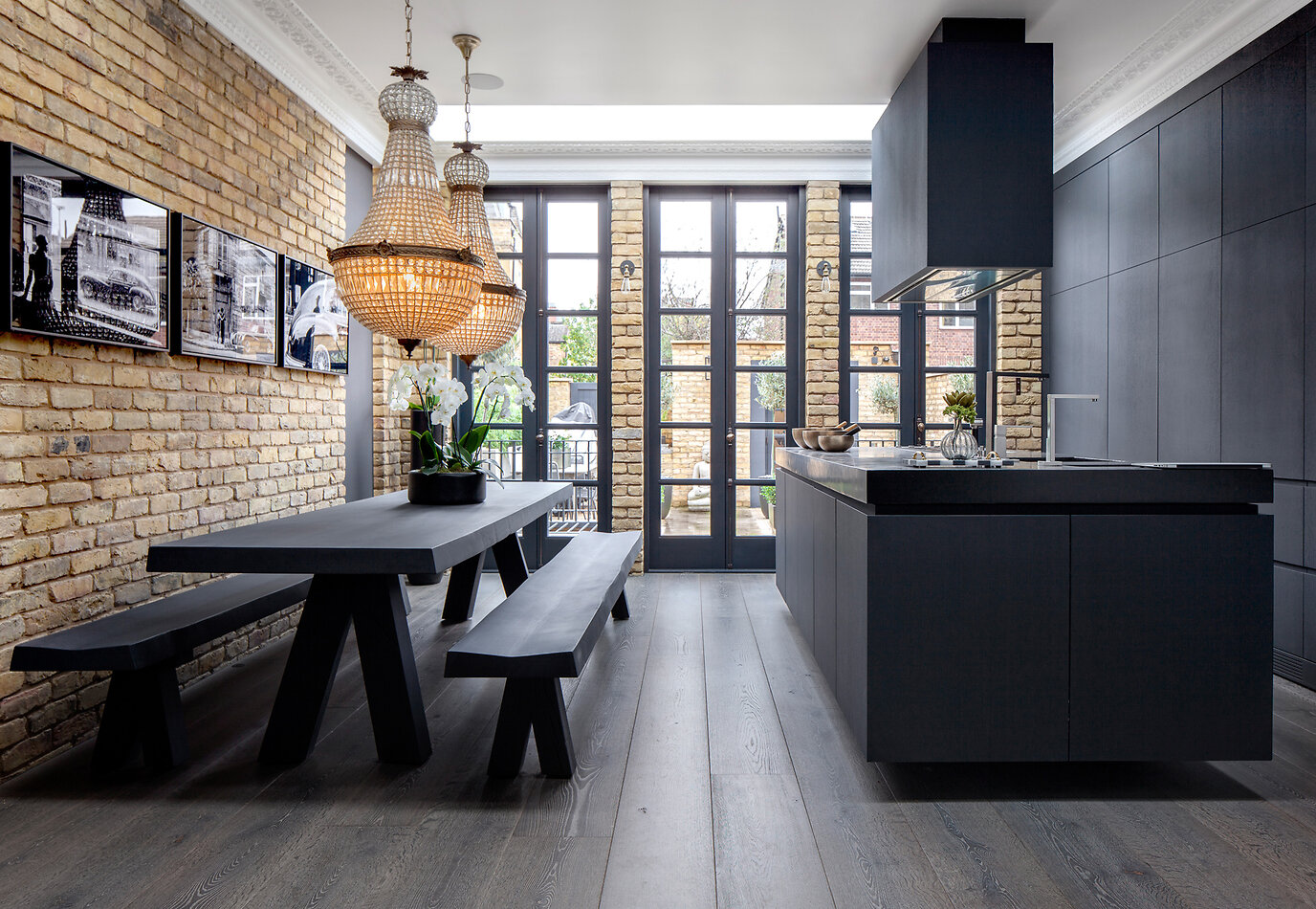 Dalston Delight E8