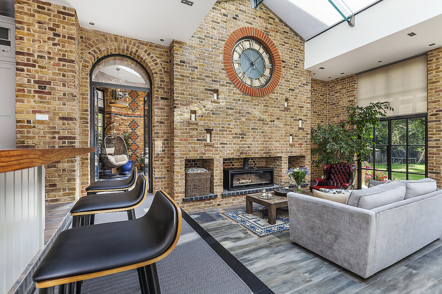 Palatial Palace SE9