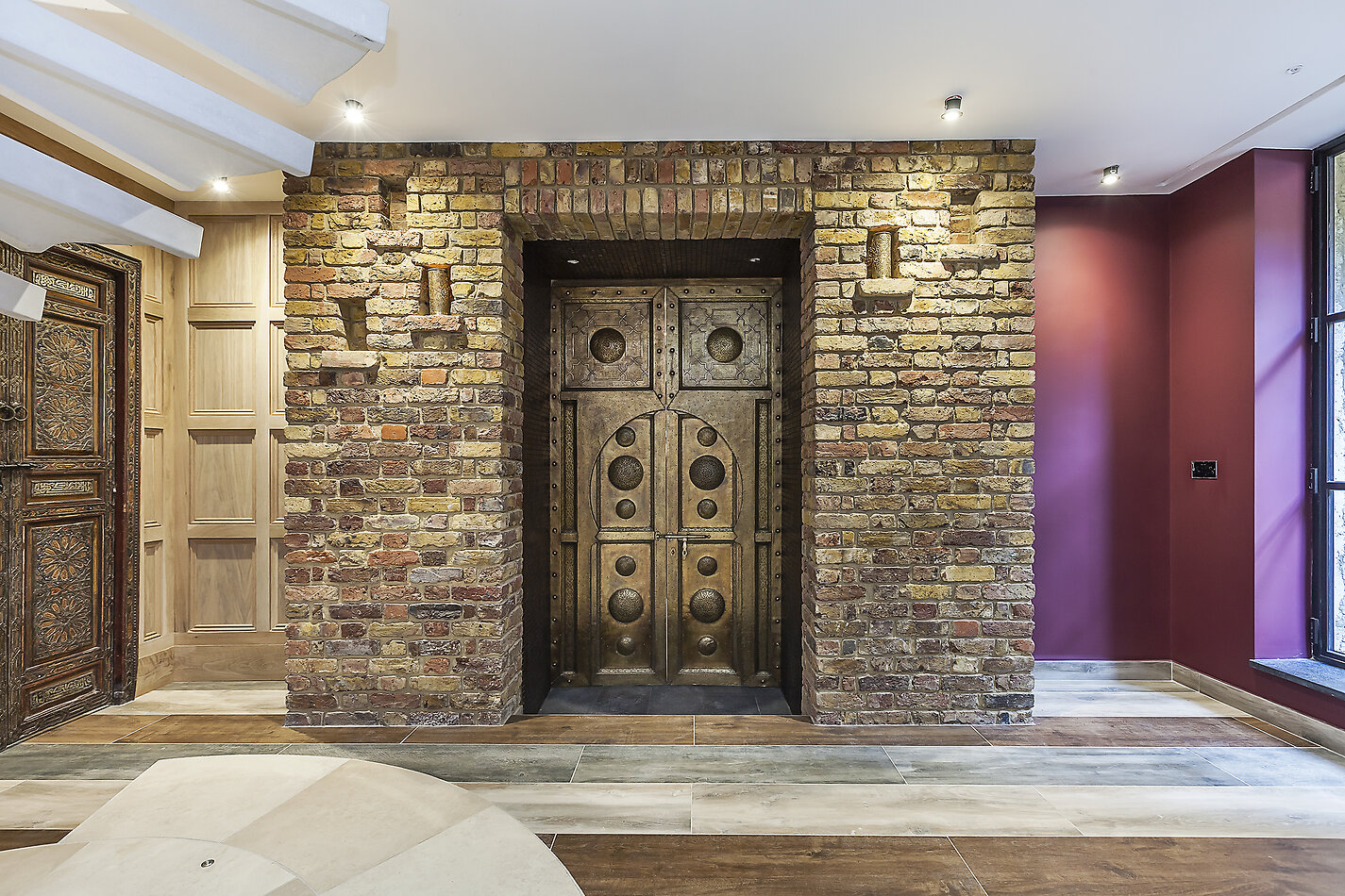 Palatial Palace SE9