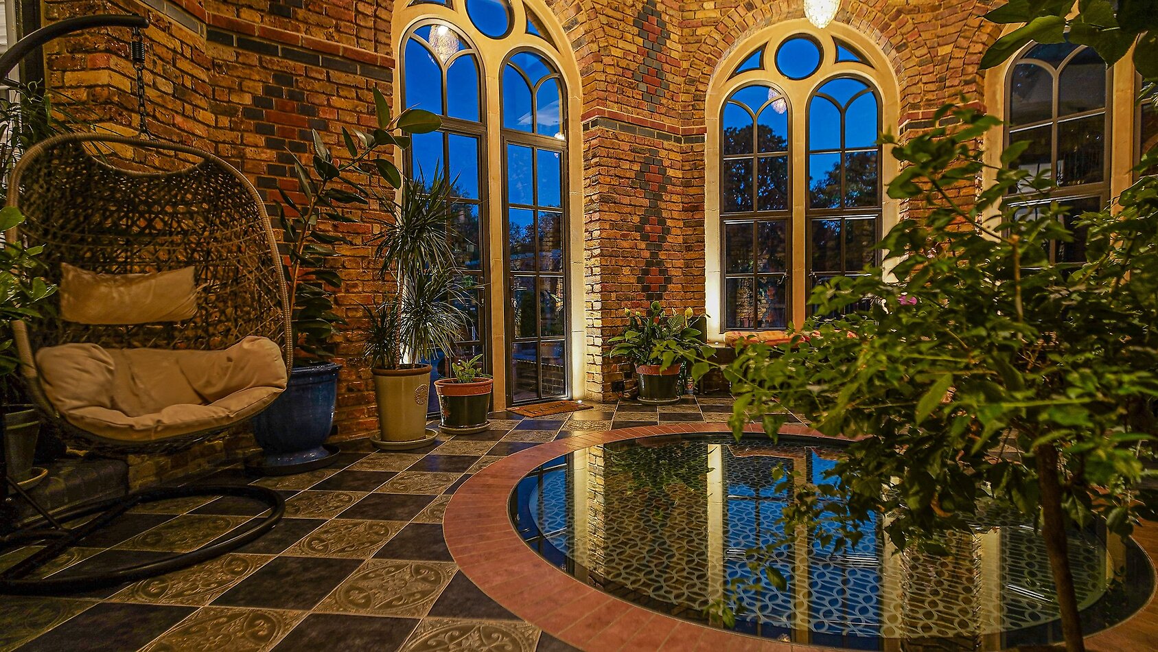 Palatial Palace SE9