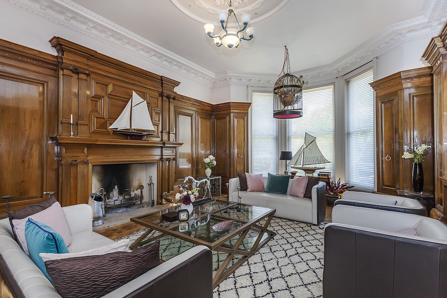 Palatial Palace SE9