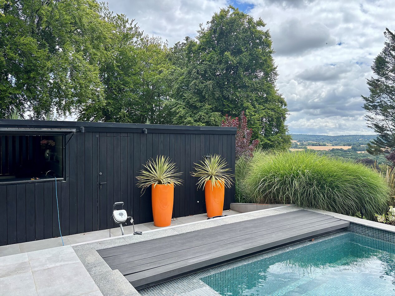 Hillview Surrey