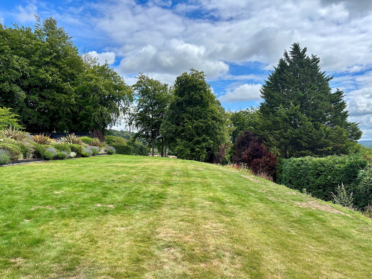 Hillview Surrey