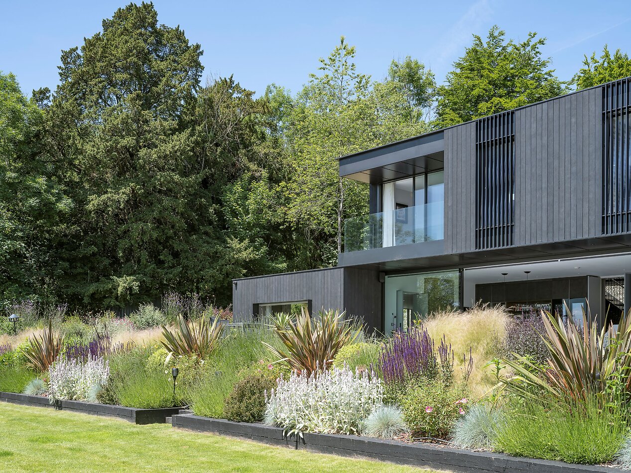 Hillview Surrey