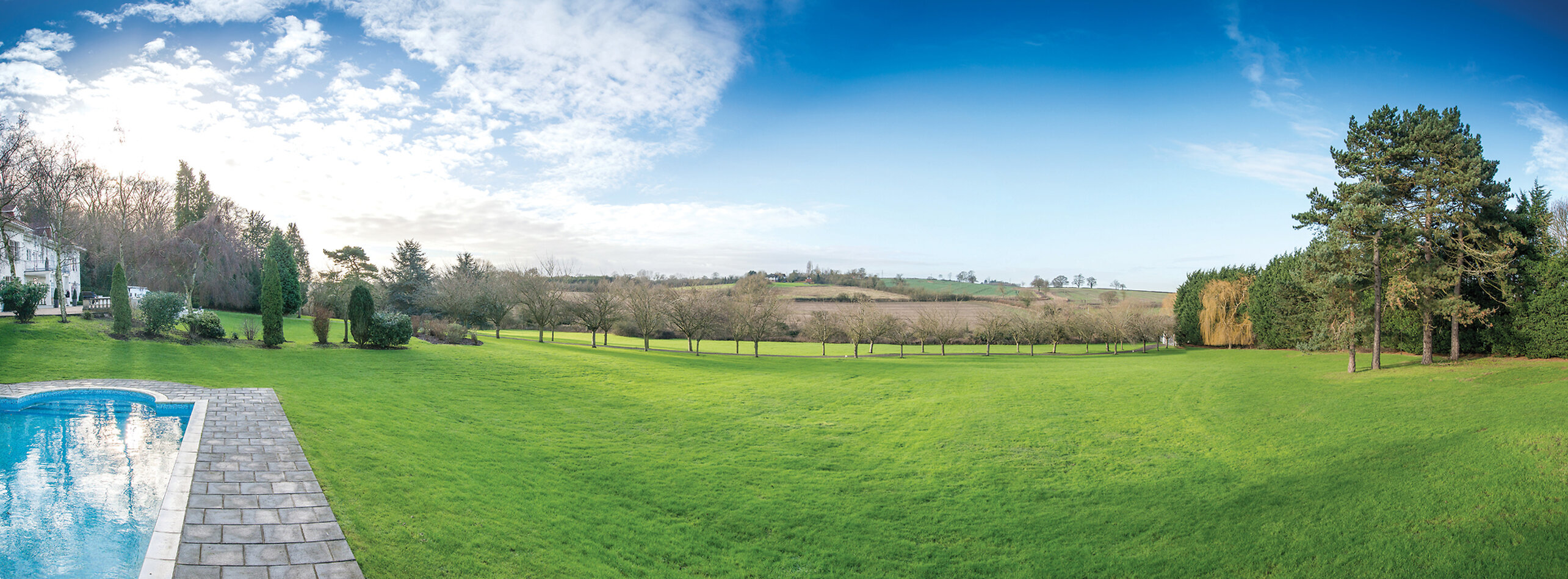 Skyfield Manor, Hertfordshire