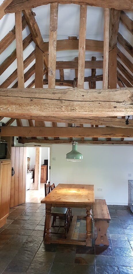 Wagon Lodge - Kent