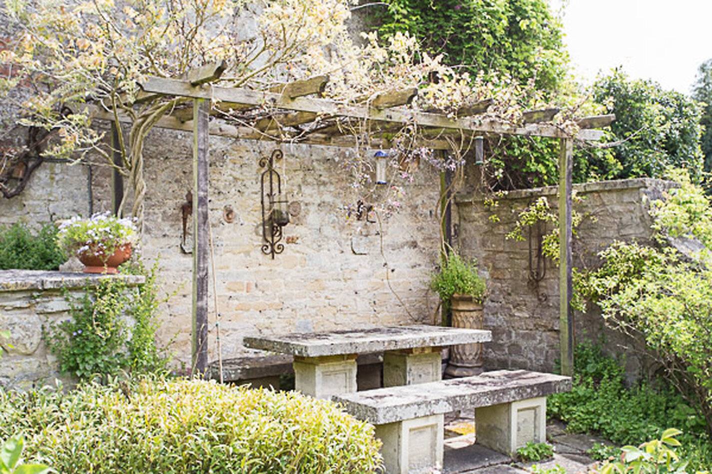 Manor House Wiltshire EXCLUSIVE