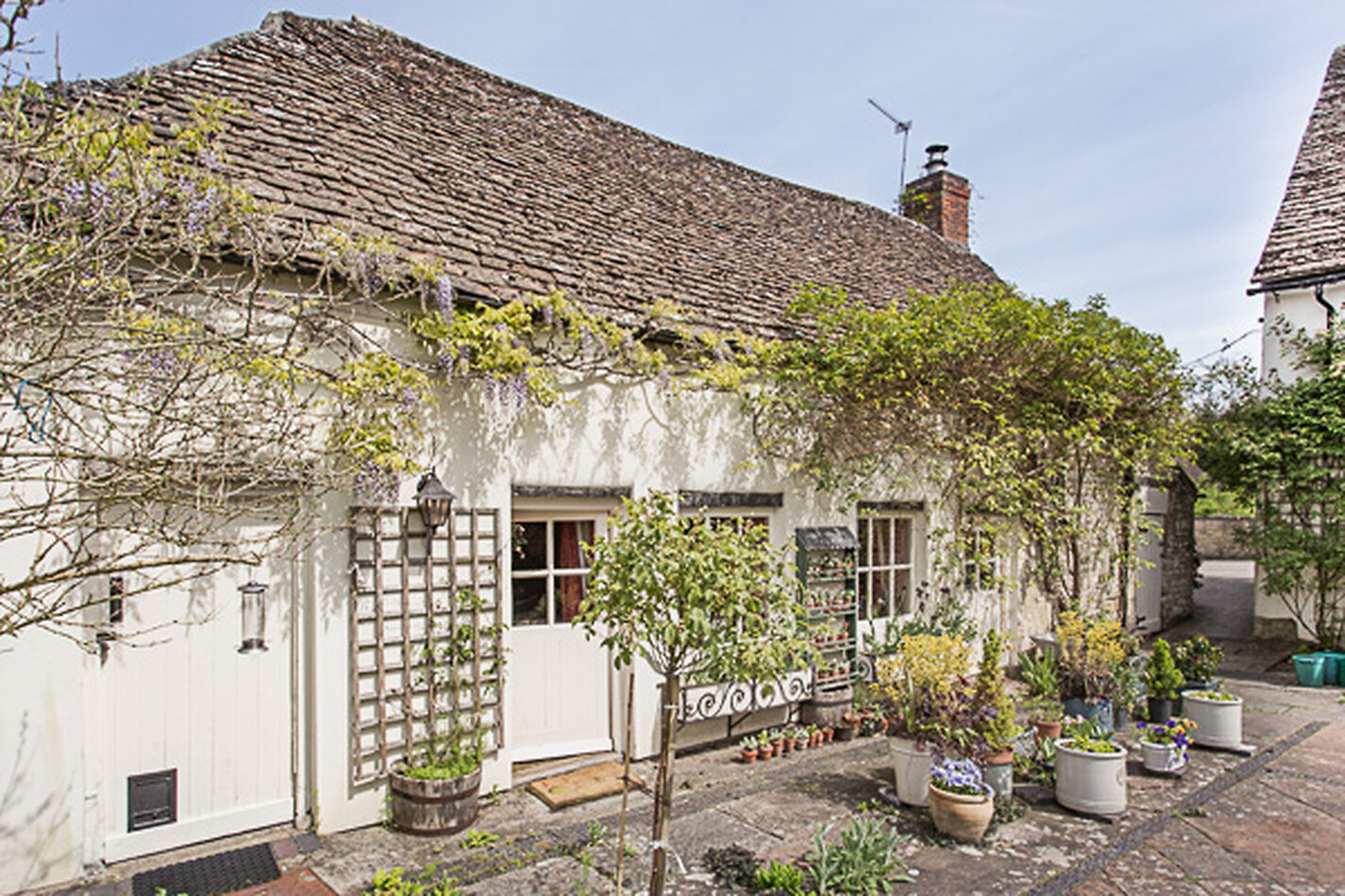 Manor House Wiltshire EXCLUSIVE