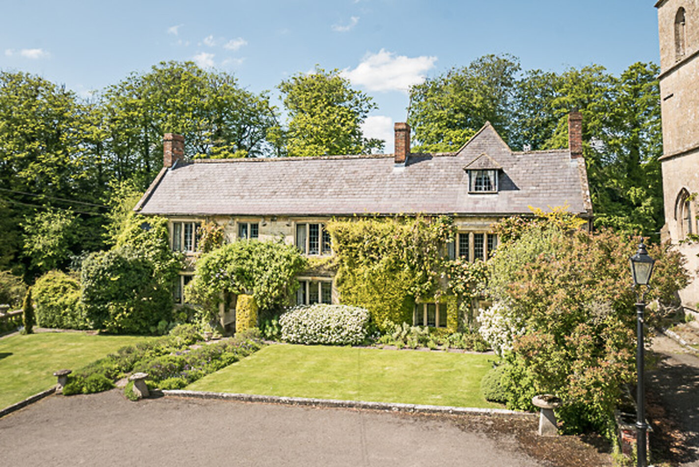 Manor House Wiltshire EXCLUSIVE