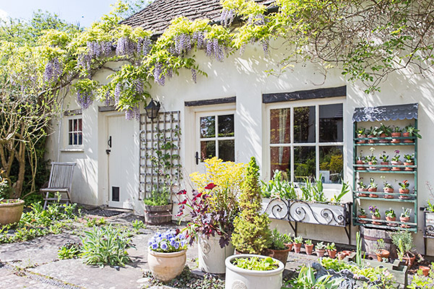 Manor House Wiltshire EXCLUSIVE
