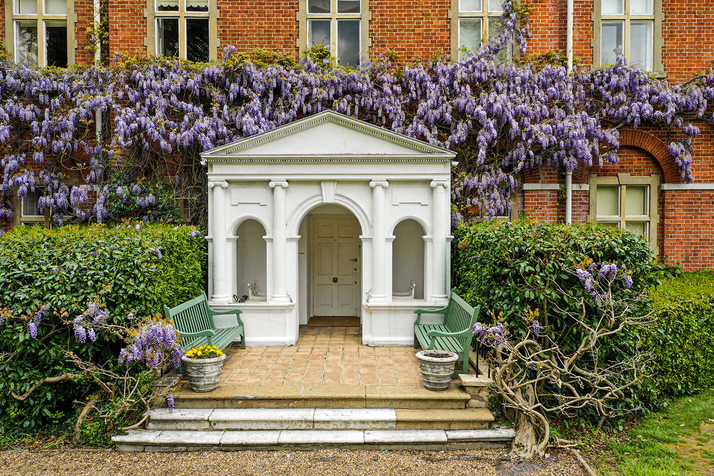 Greengate Manor - Epsom