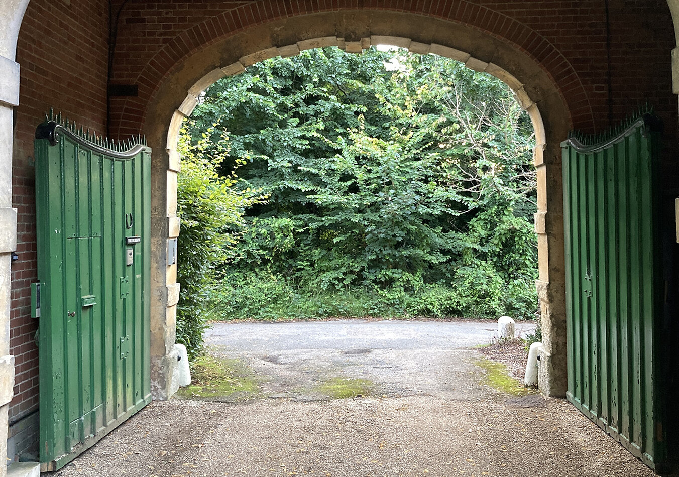 Greengate Manor - Epsom