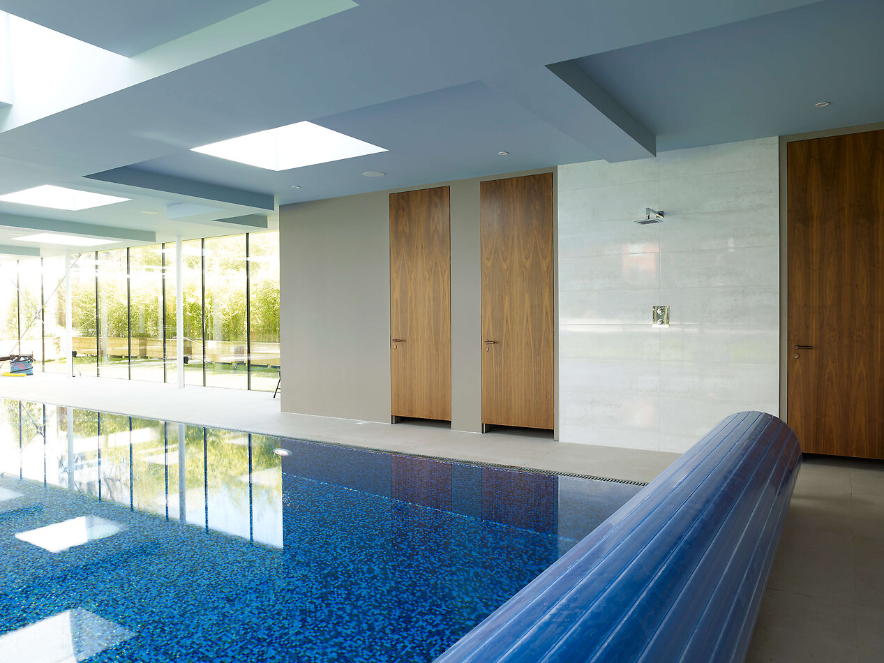 Modern Wonder - Rickmansworth