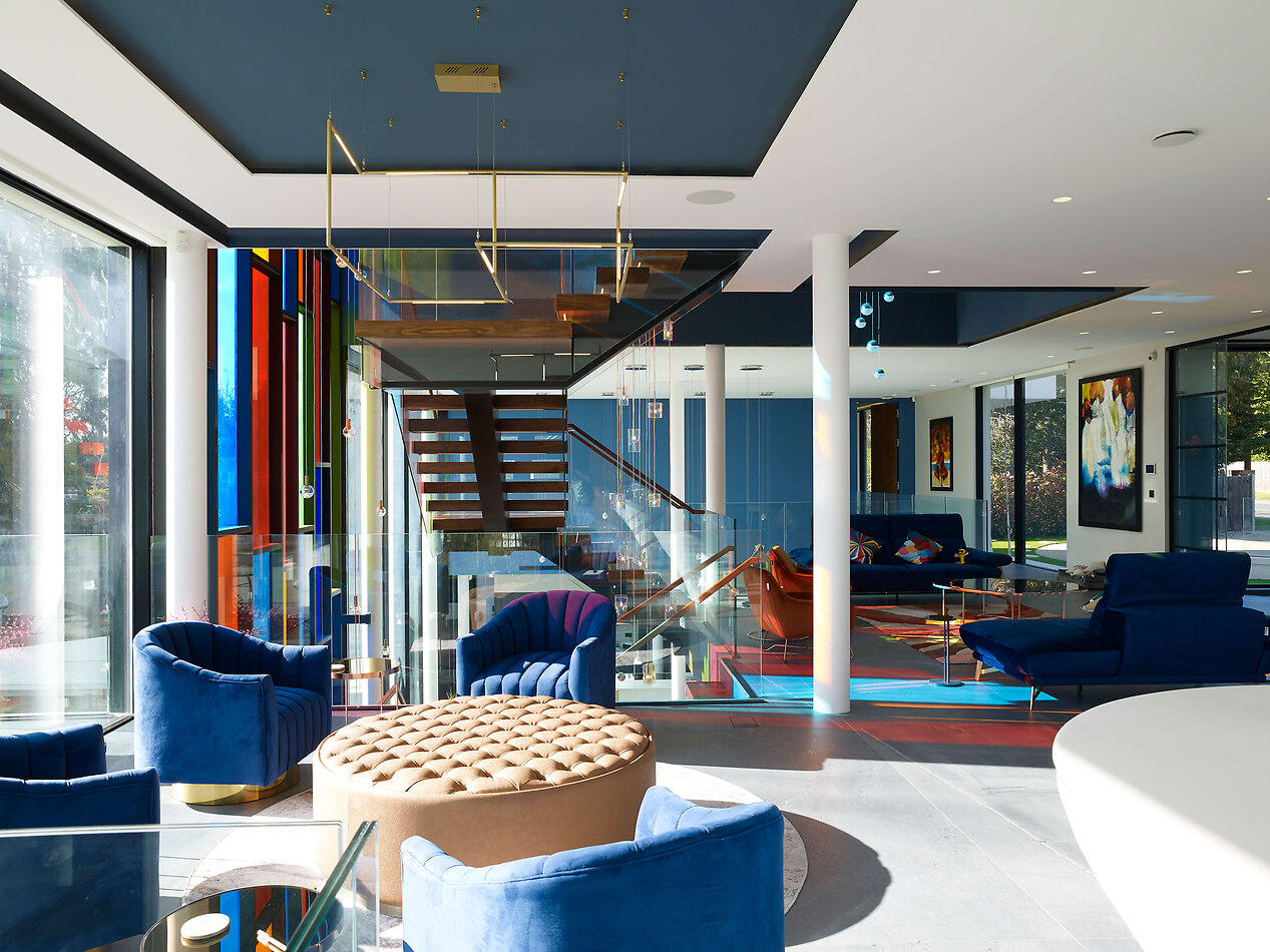 Modern Wonder - Rickmansworth