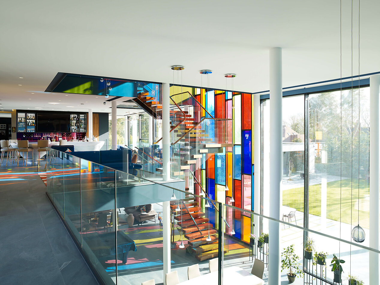 Modern Wonder - Rickmansworth