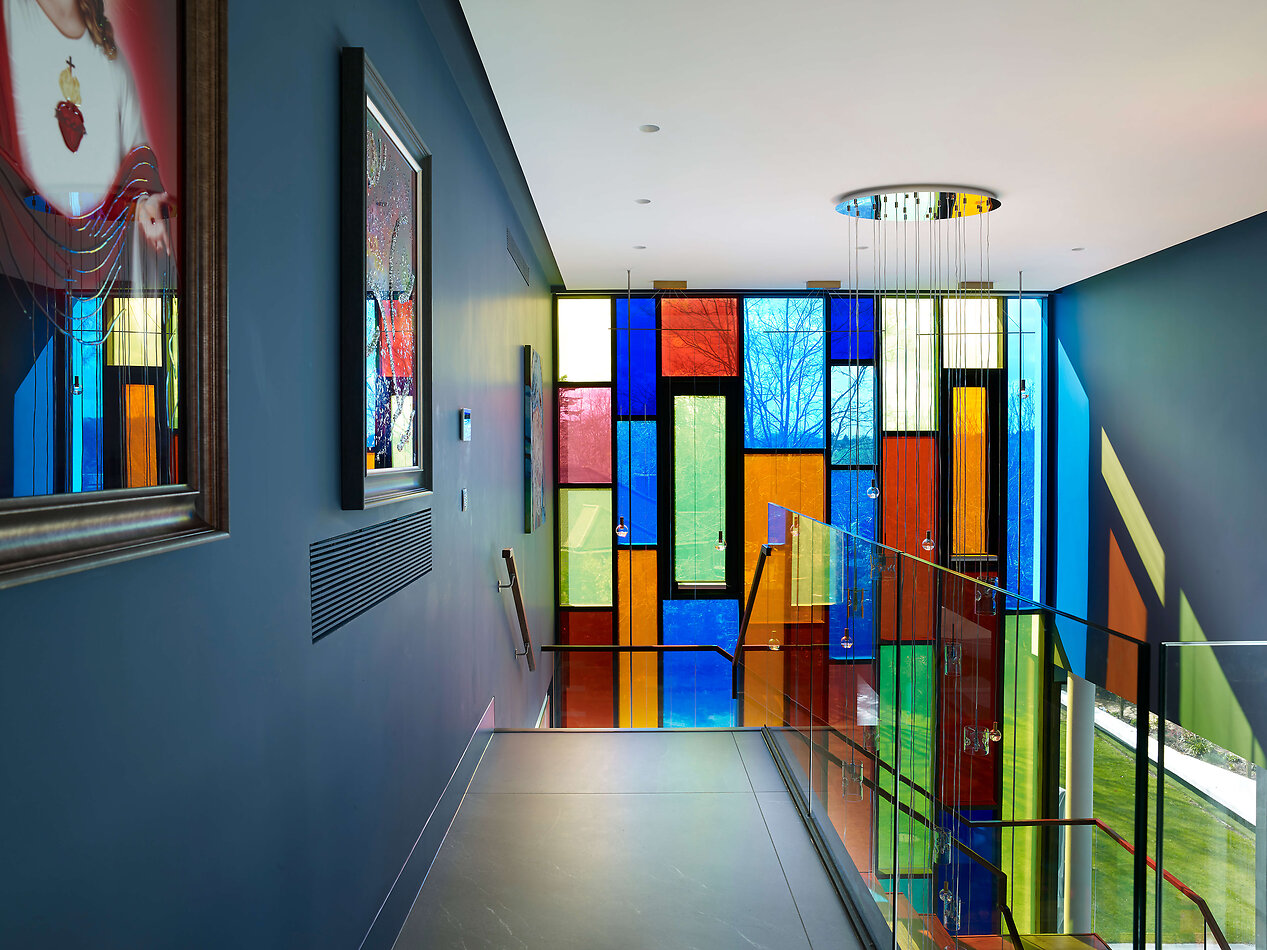 Modern Wonder - Rickmansworth