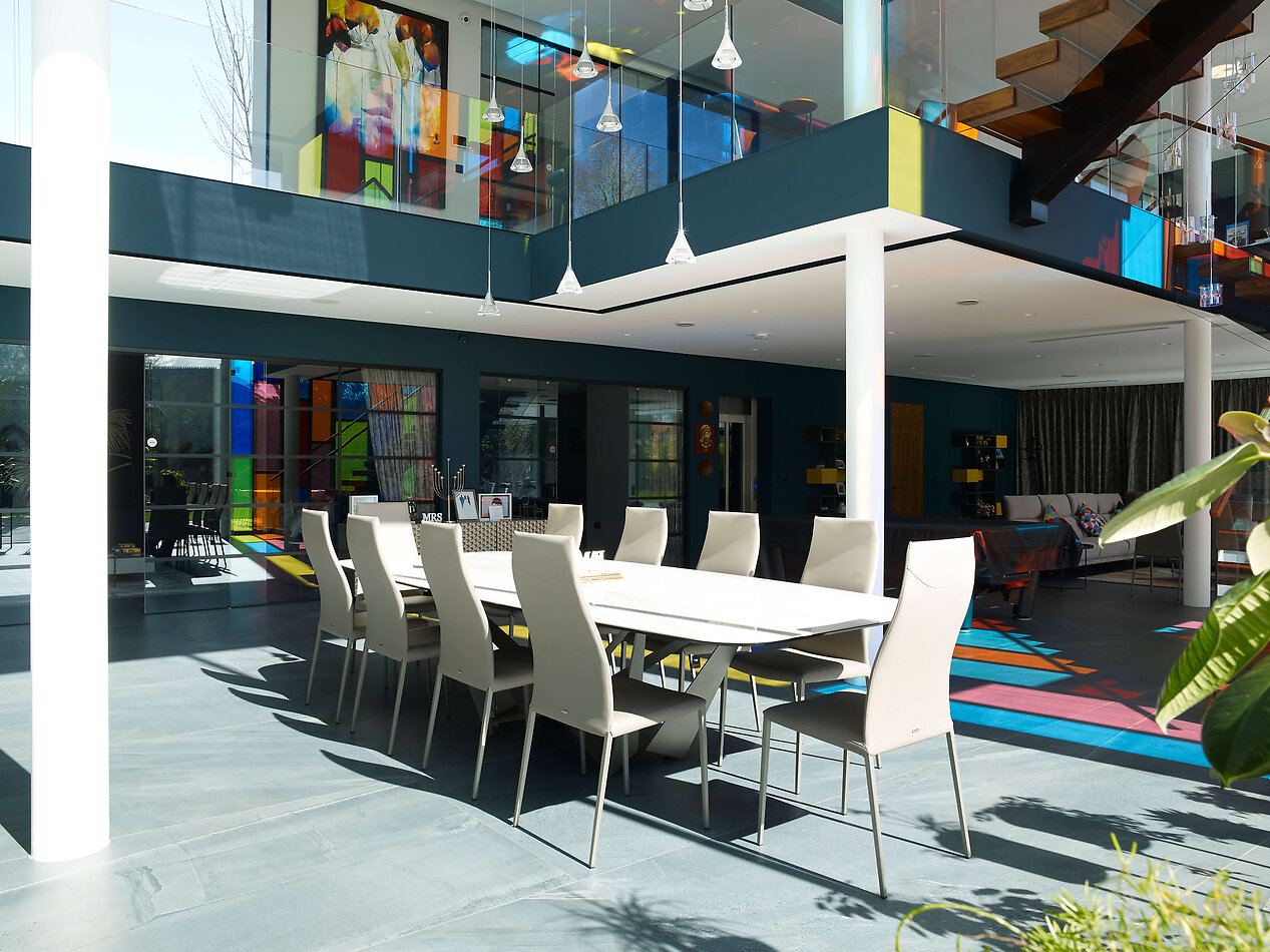 Modern Wonder - Rickmansworth