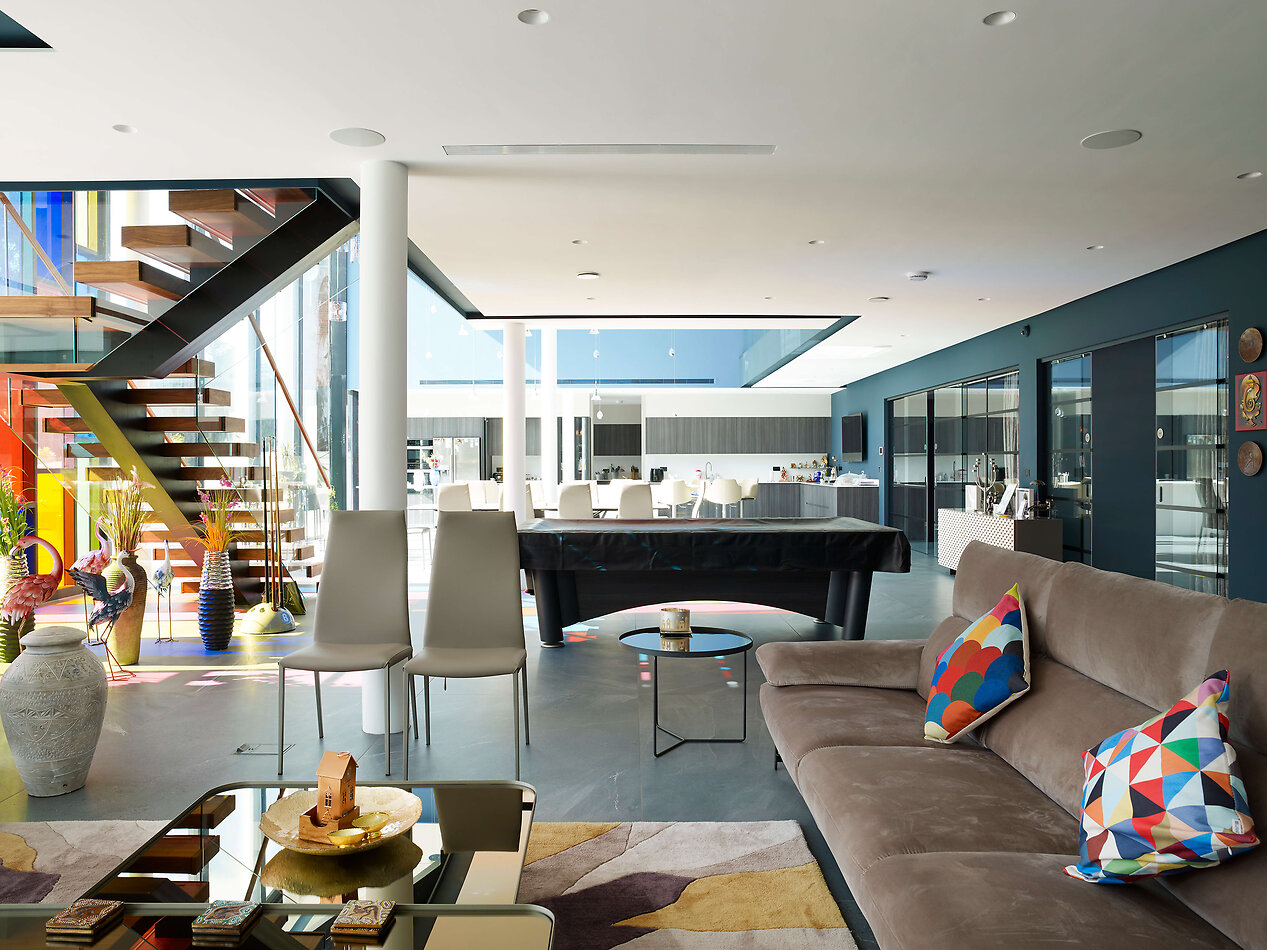 Modern Wonder - Rickmansworth