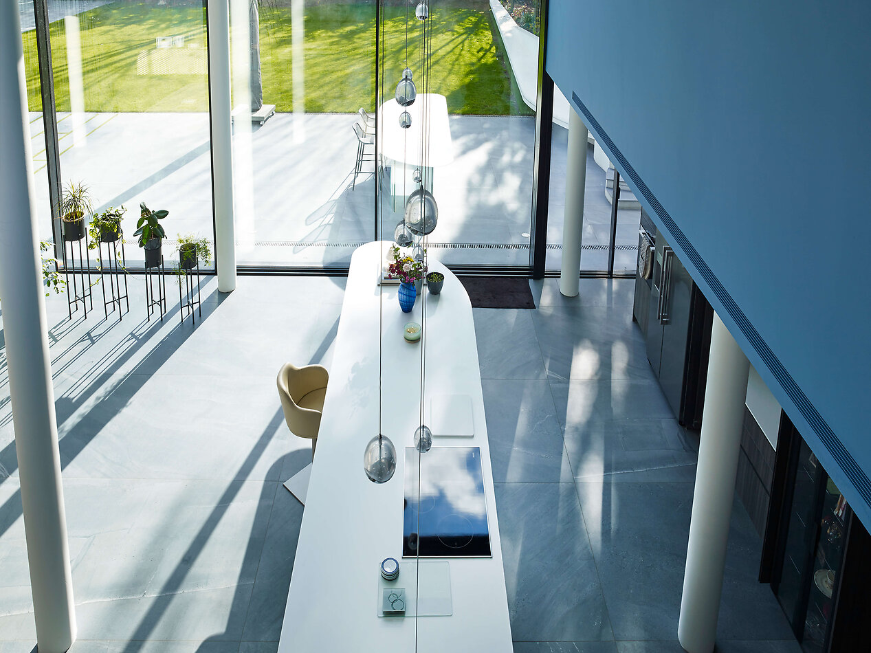 Modern Wonder - Rickmansworth