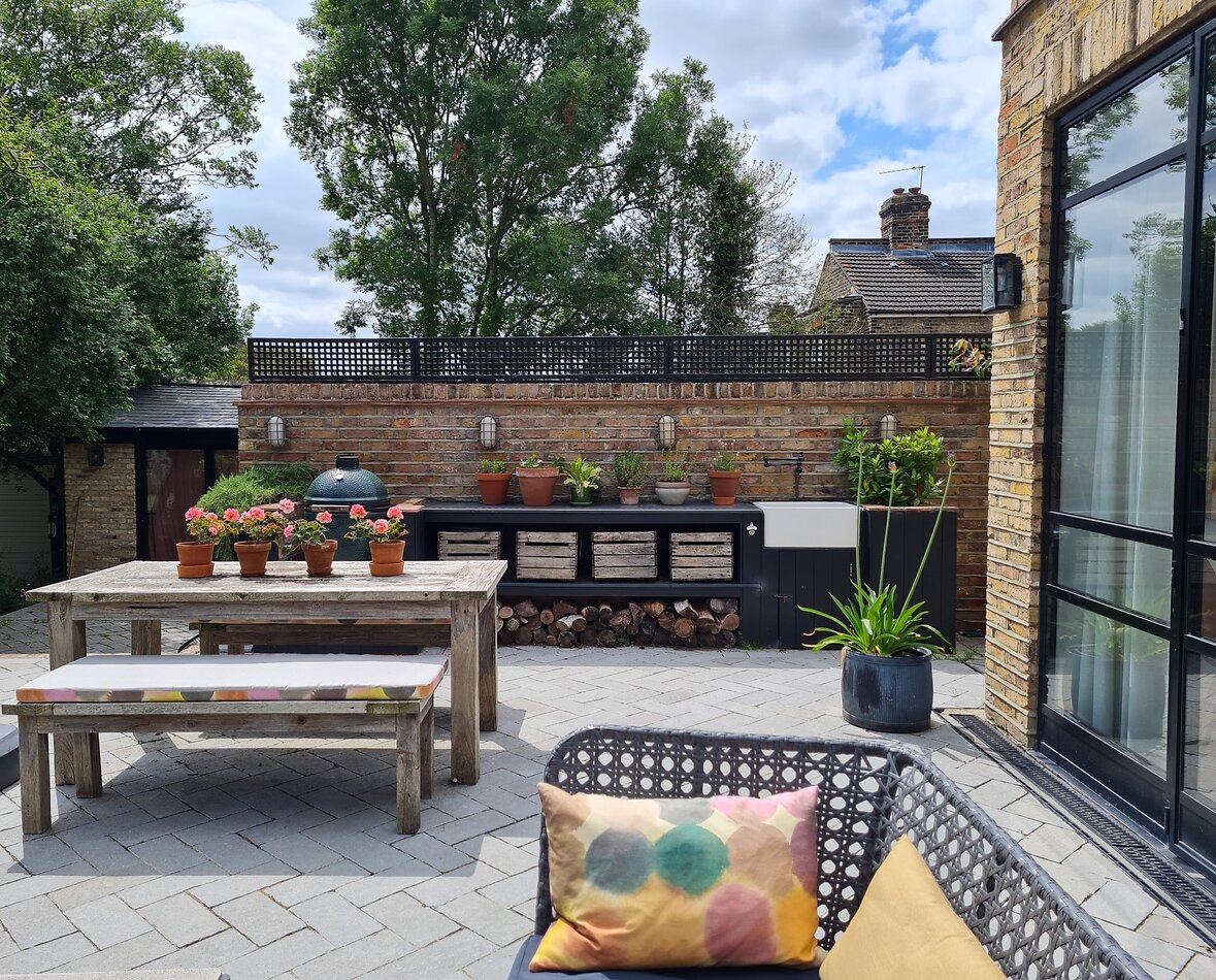 Acorn E17