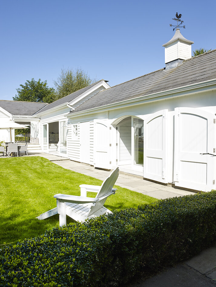 White Boat House - TW19