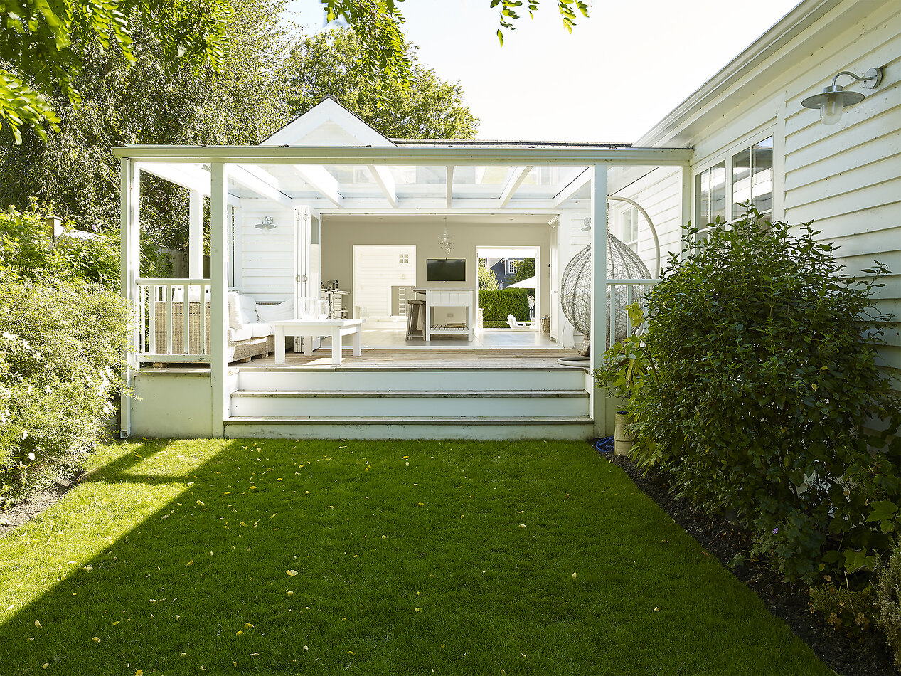 White Boat House - TW19