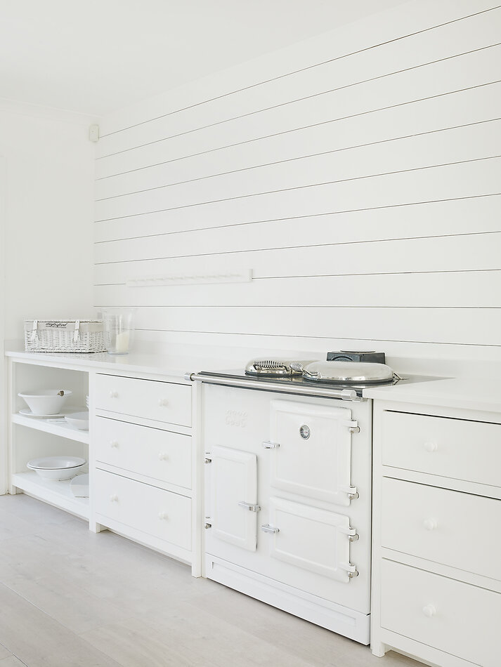 White Boat House - TW19