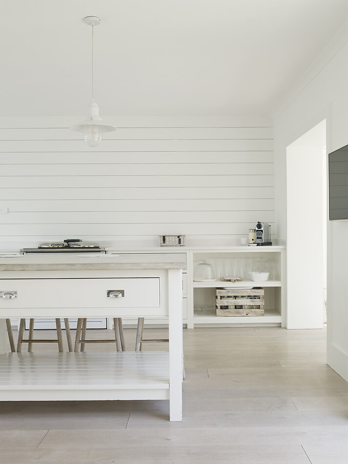 White Boat House - TW19