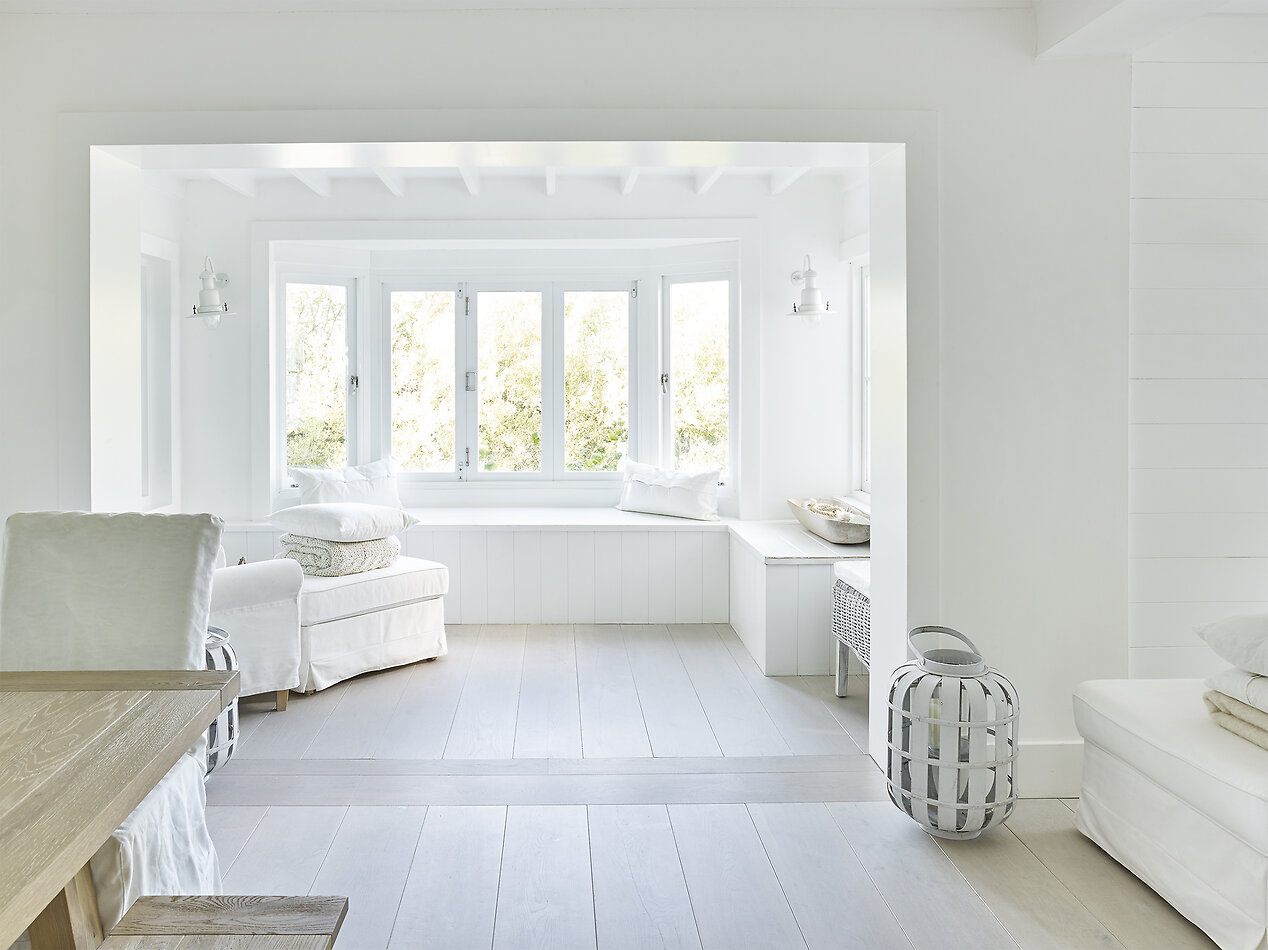 White Boat House - TW19