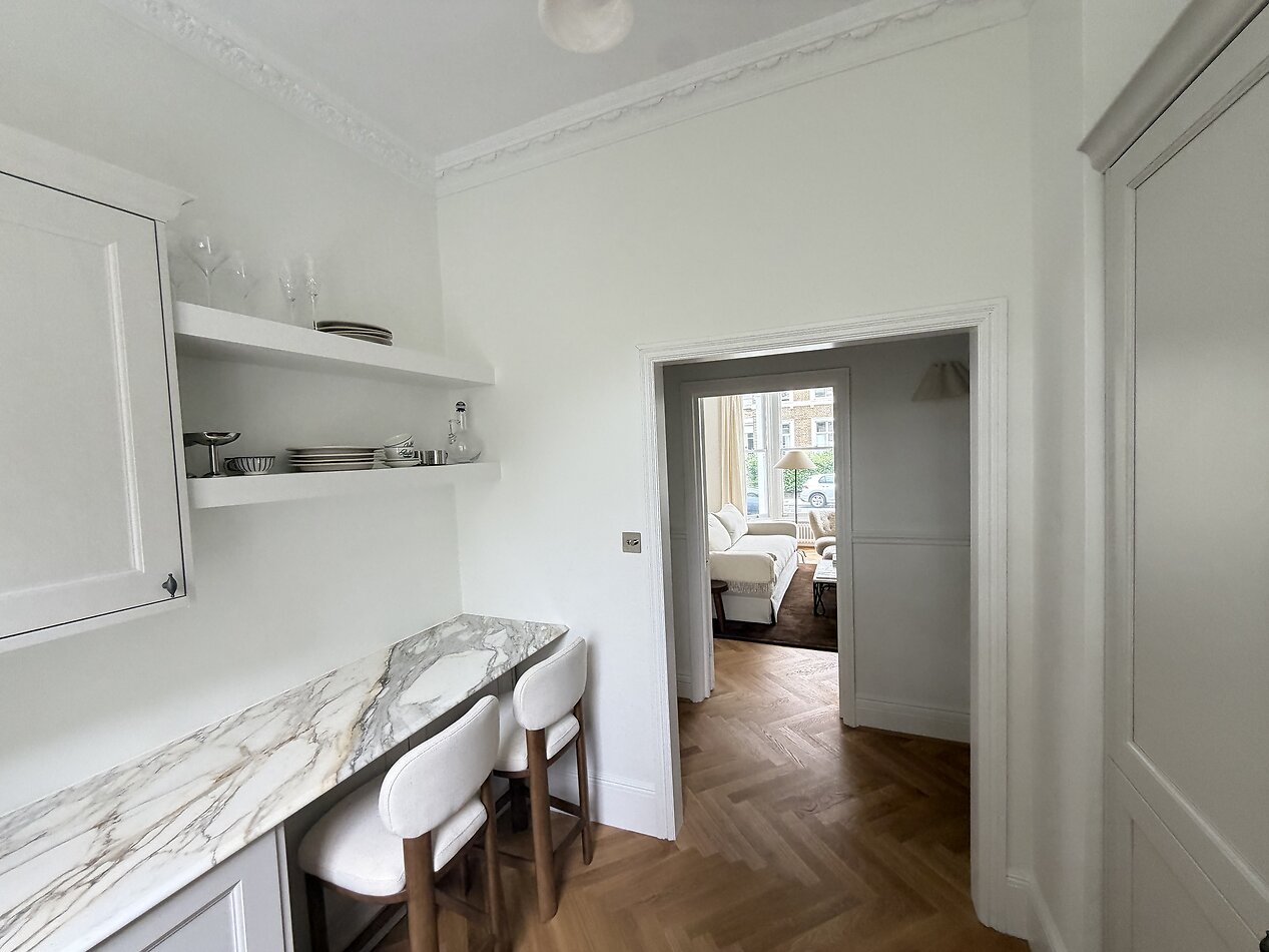 Chelsea White SW10