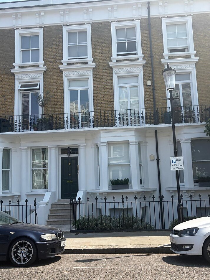 Chelsea White SW10