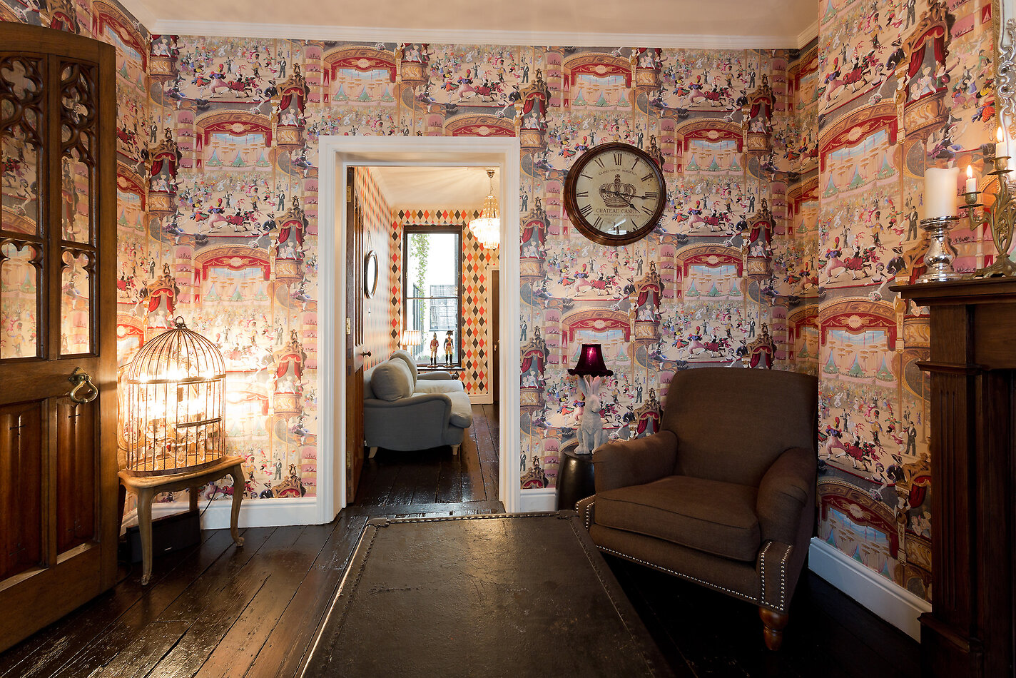 London WC1 EXCLUSIVE