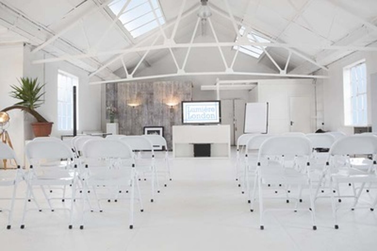 White Loft SE1