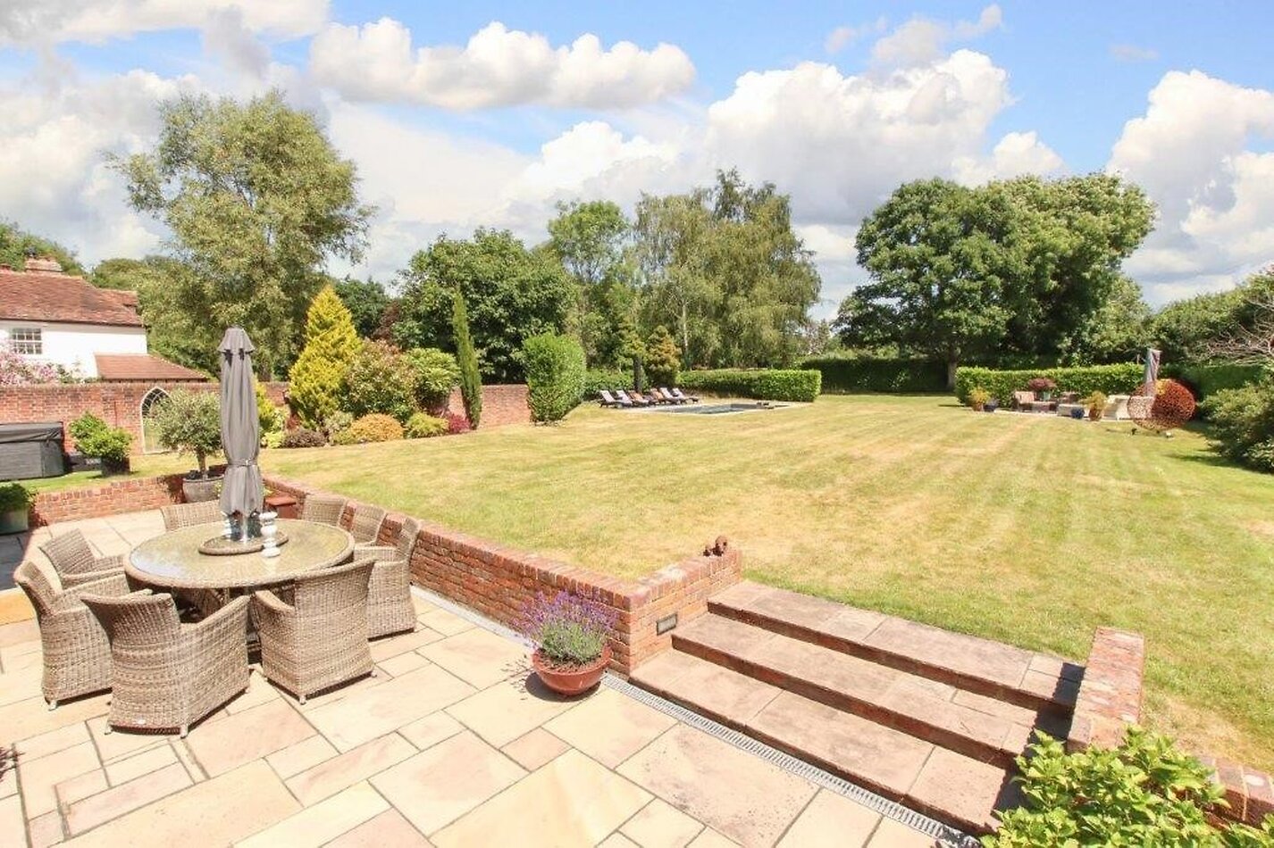 Ashley Green Berkhamsted