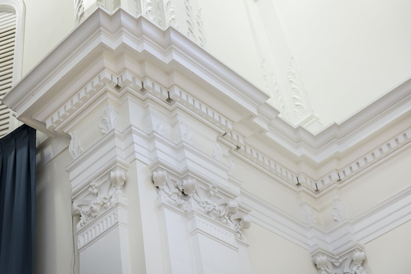Cupola Library and Great Hall EC2