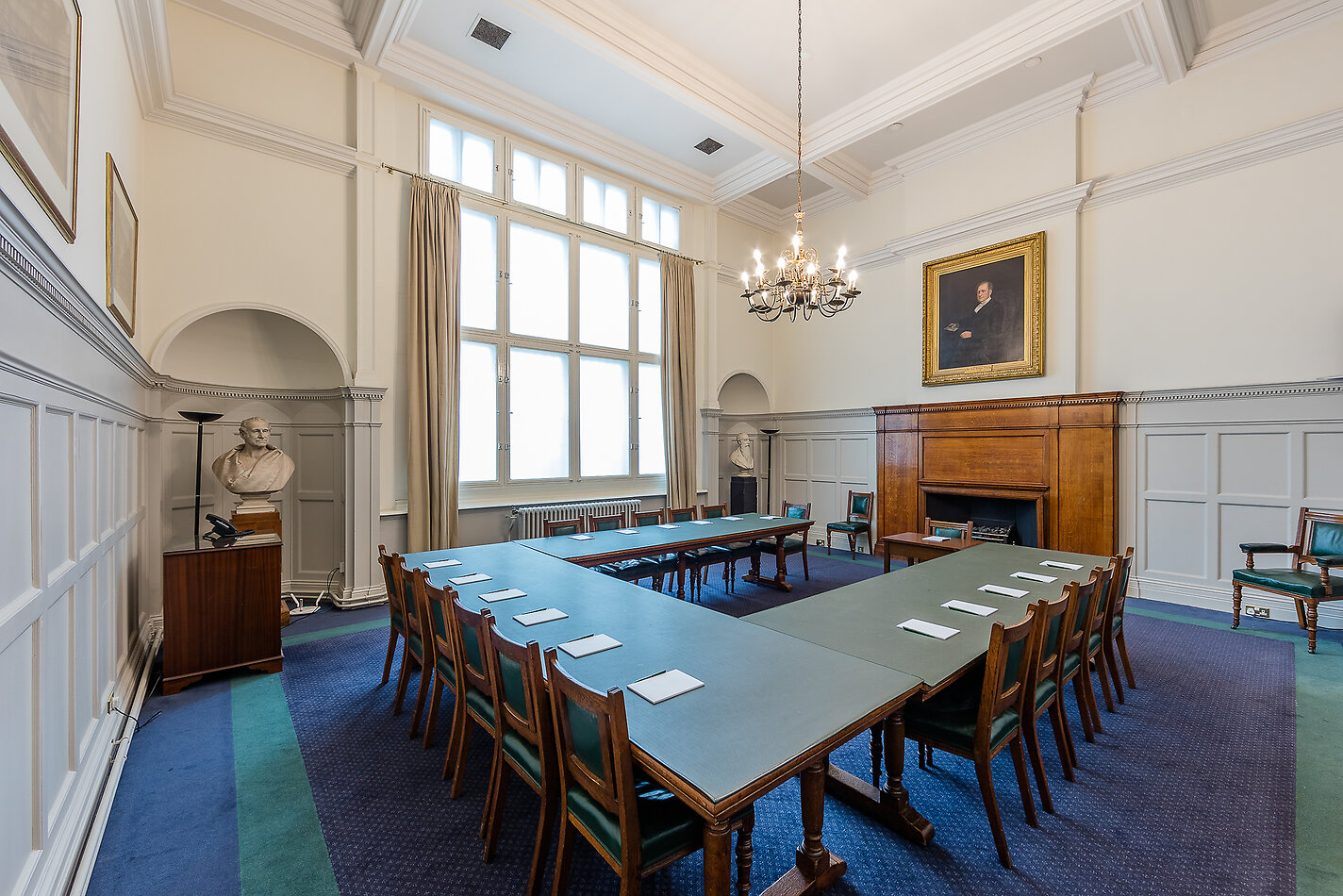 Cupola Library and Great Hall EC2