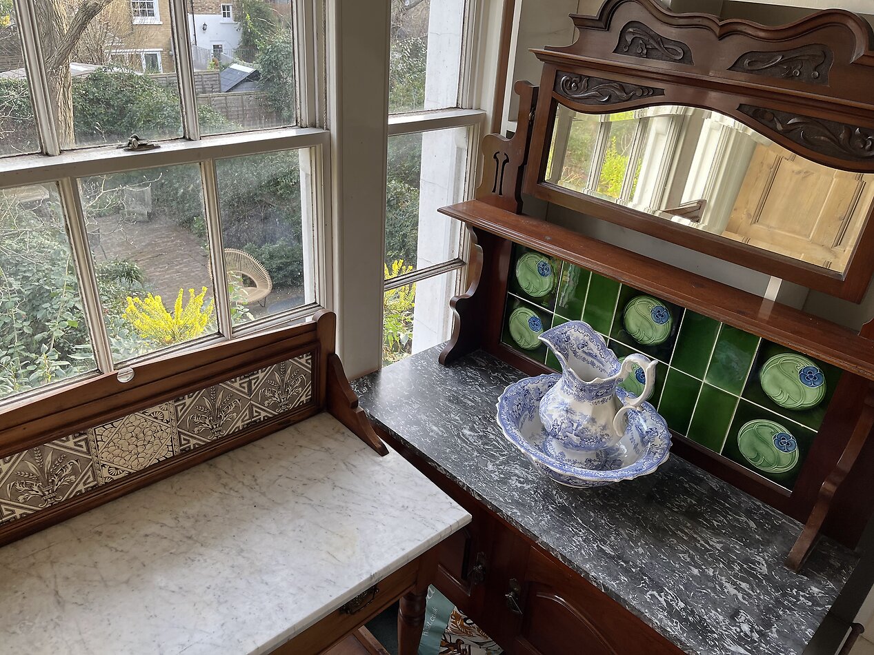 Shabby Townhouse - Islington