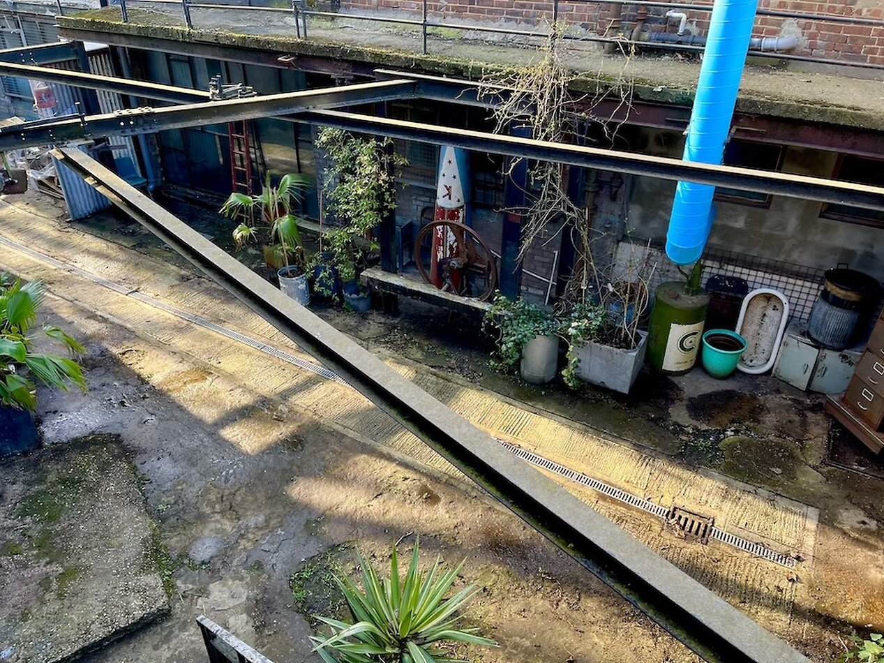 Seven Sisters Warehouse N15
