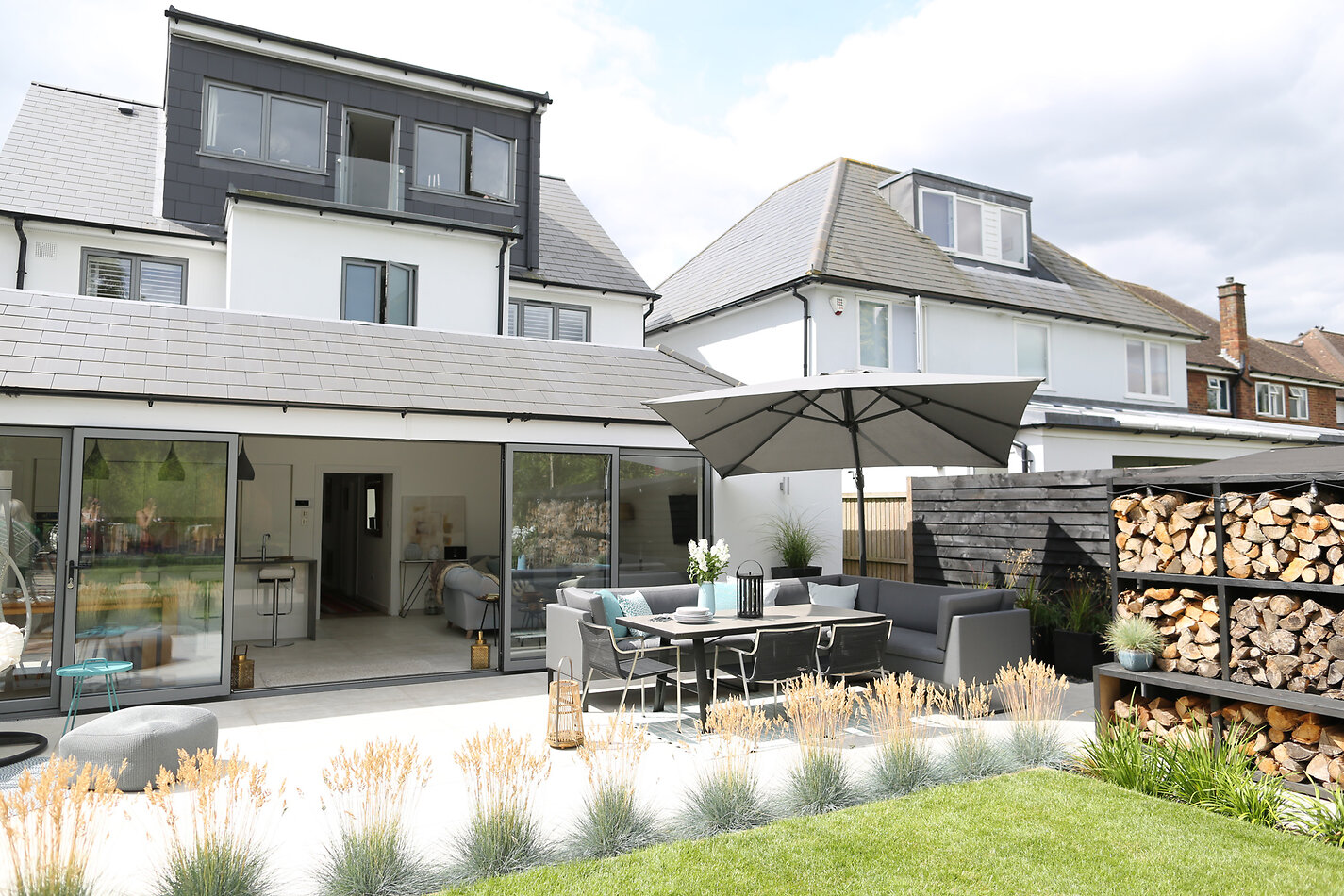 Fresh House, TW12