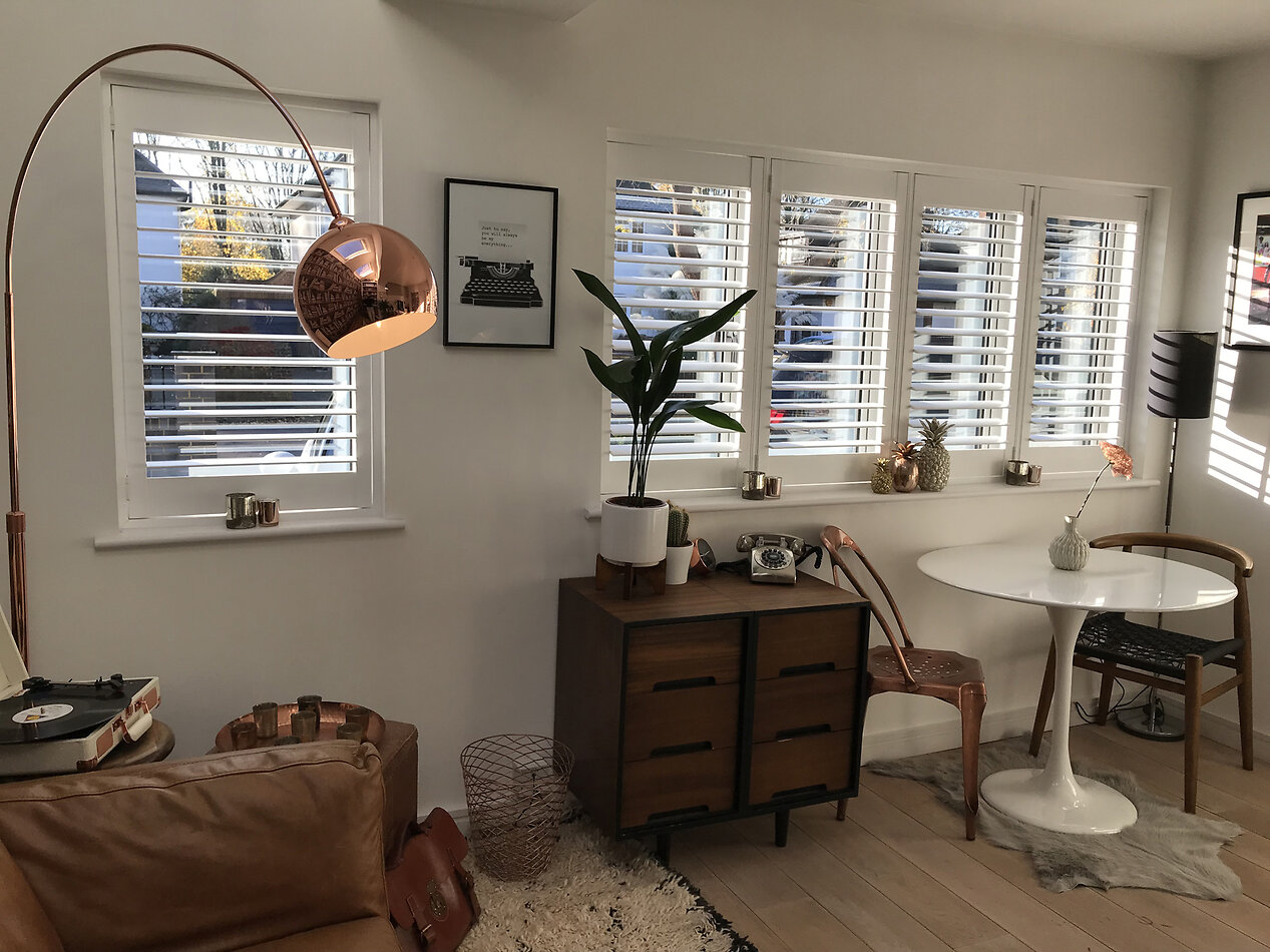 Fresh House, TW12