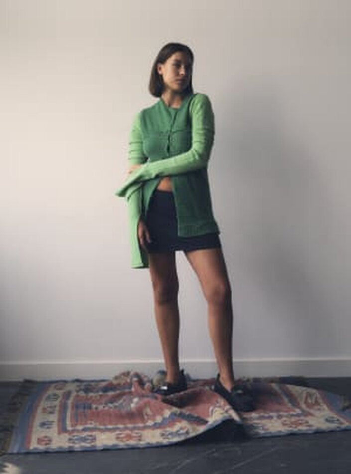 BRYONY H - STYLIST